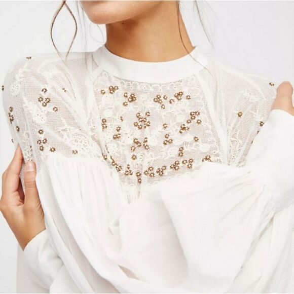 Free People Have It My Way Embroidered Top in Ivory-Bohemian Hippy Blouse - Picture 1 of 16